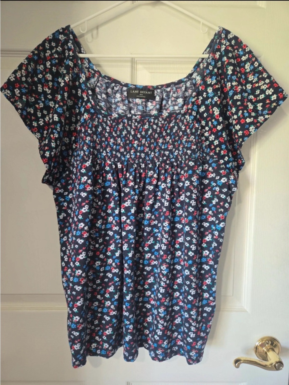 Lane Bryant Navy Floral Smocked Short Sleeve Top